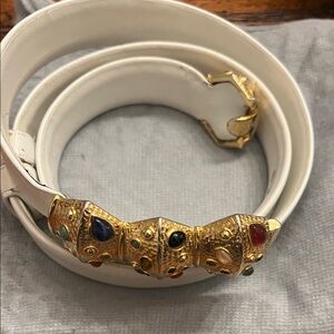 Judith Leiber Elegant White Belt with Gold Accents